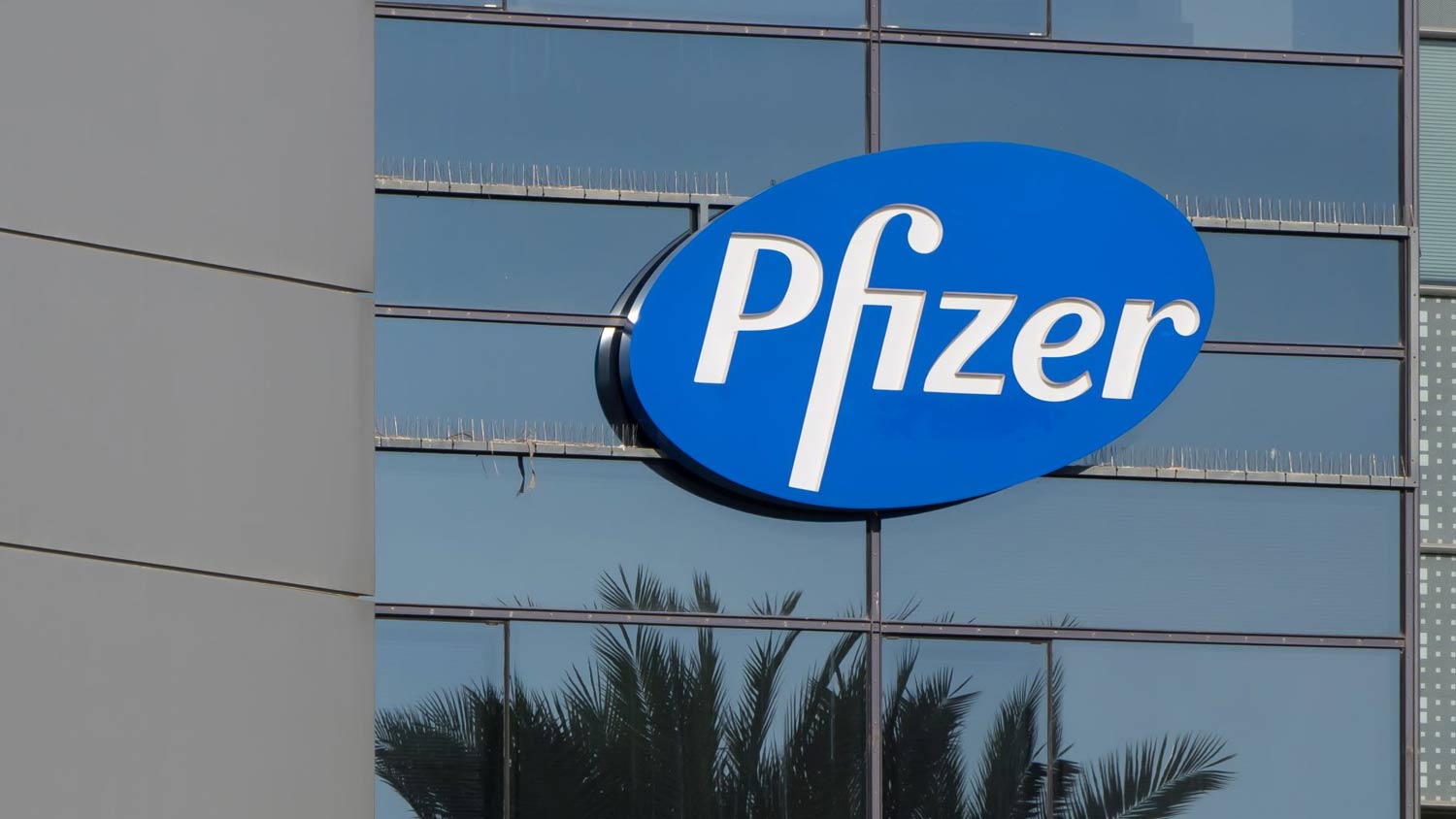 Pfizer automatiza processos fiscais com a Engineering.